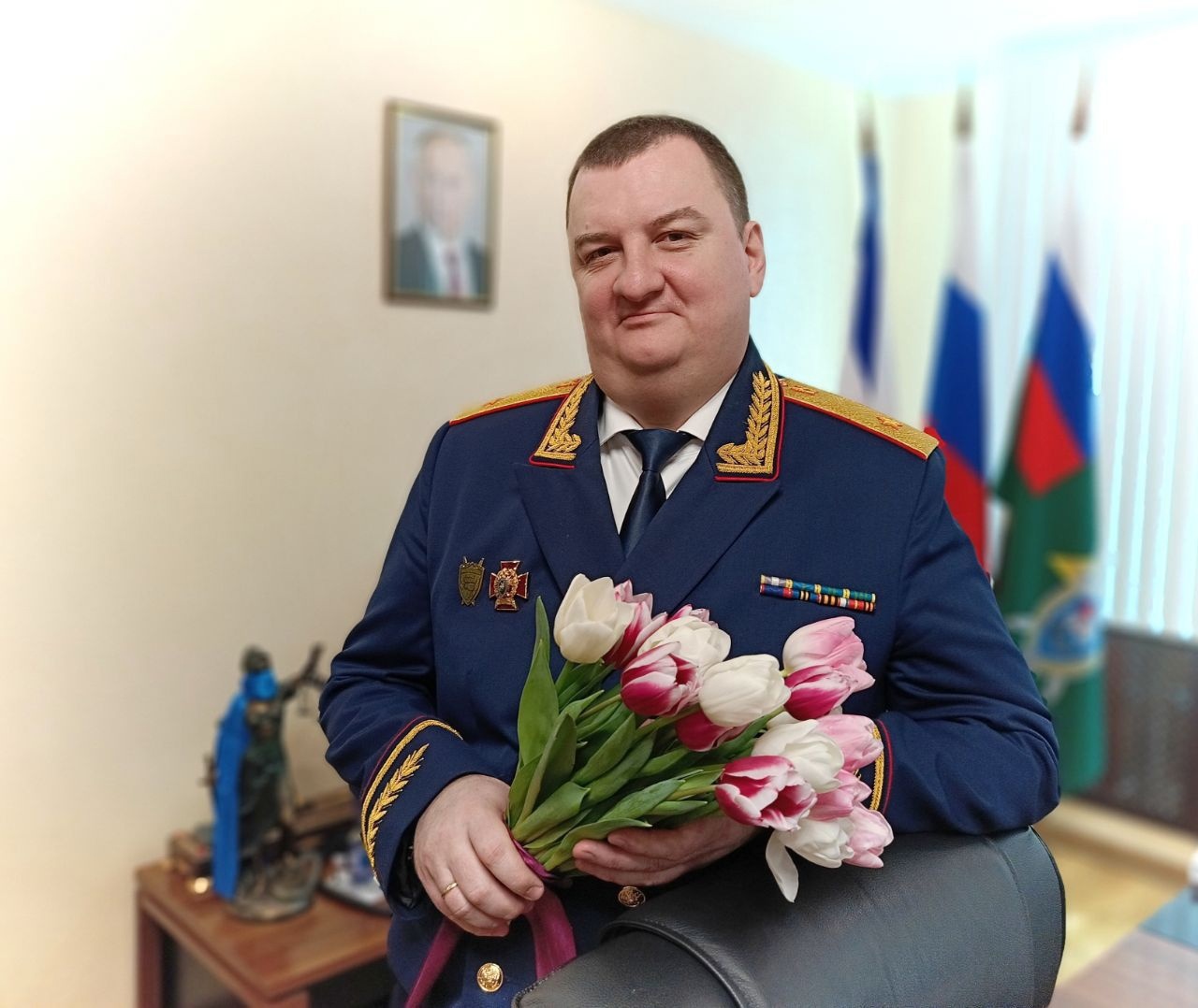 Искренние поздравления с Международным женским днем - от офицеров СК России