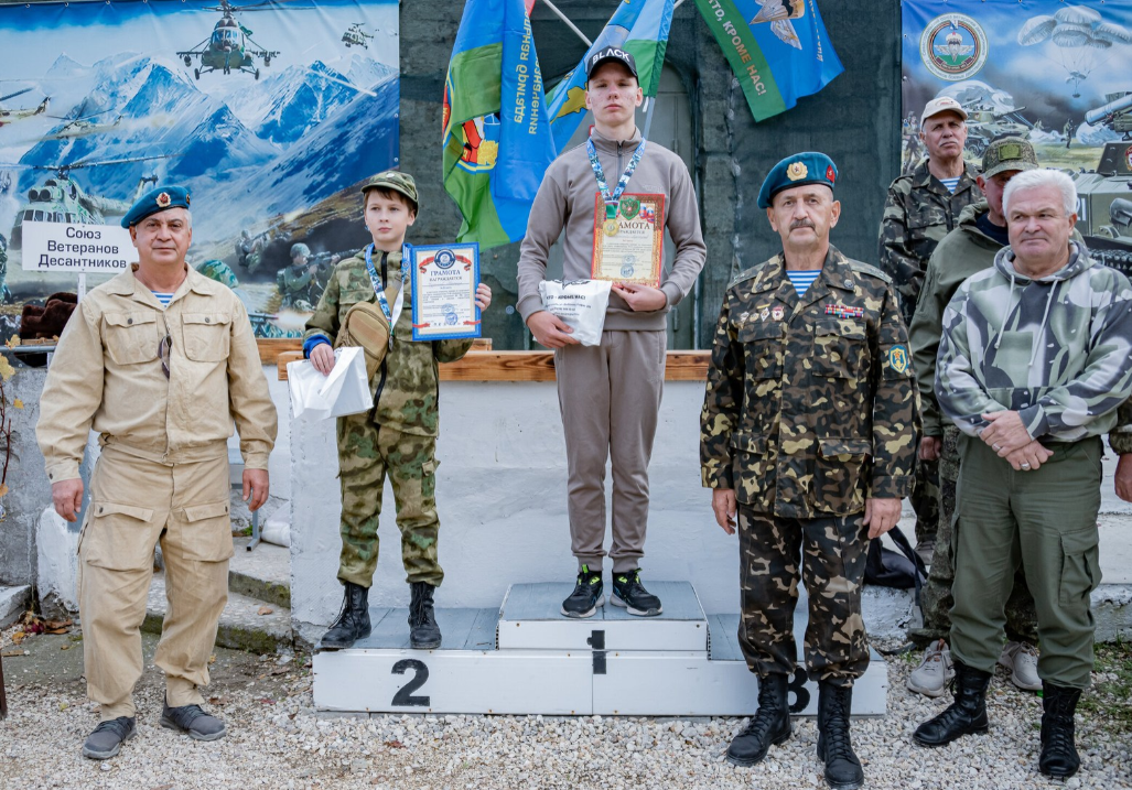 Севастопольские кадеты СК России приняли участие в военно-спортивных состязаниях