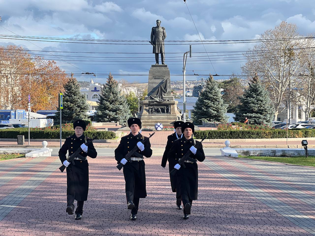 «Истоминцы» вновь заступили на Пост №1 города Севастополя