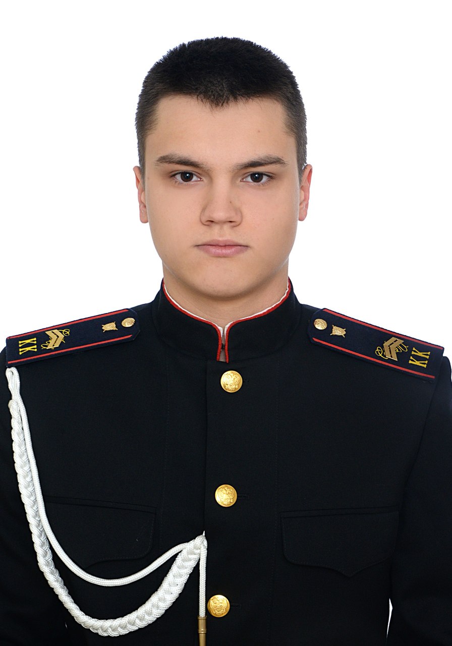 Гречишников Иван Сергеевич