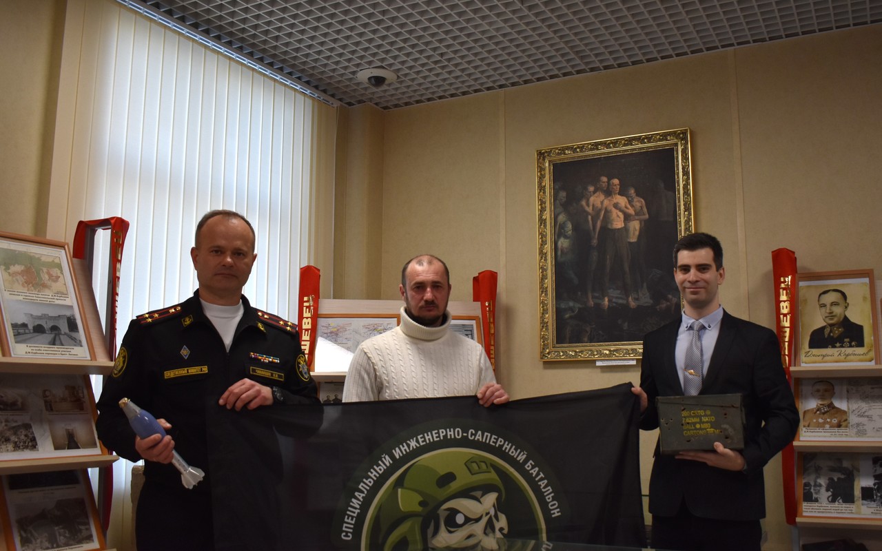 Севастопольский кадетский корпус СК России им. В.И. Истомина посетил выдающийся участник СВО