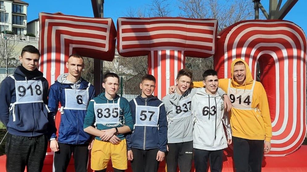 Севастопольские кадеты СК России получили золотые знаки ГТО