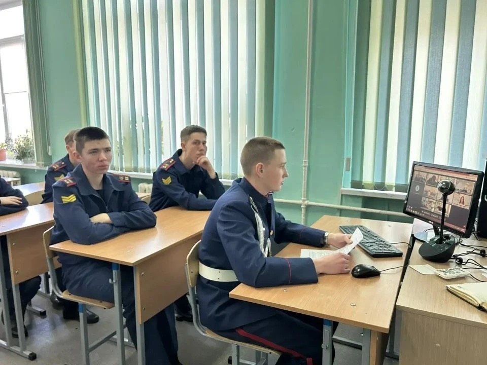 В рамках образовательного проекта «Патриоты Отечества» проведена научно-практическая конференция «Дни воинской славы России. 18 апреля день победы русских войнов князя Александра Невского над немецкими рыцарями на Чудском озере»