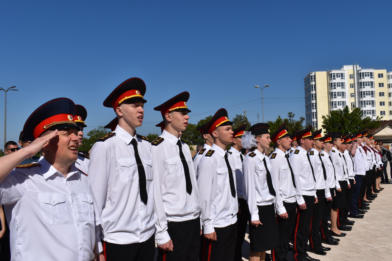 Легендарный 24: Для учеников севастопольских кадетских классов прозвучали последние звонки. Куда планируют поступать выпускники?